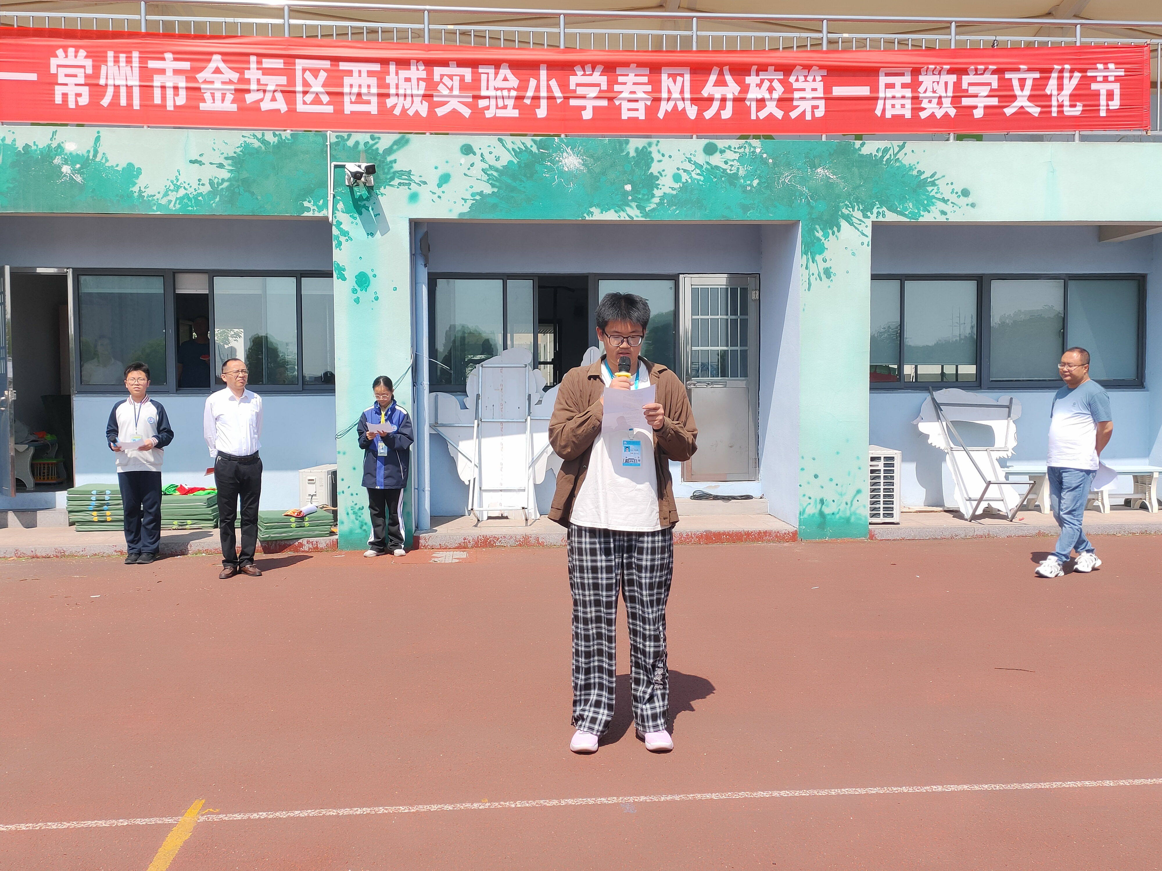 d5ae5f0429dec49f3a86c4a6cd4130c.jpg